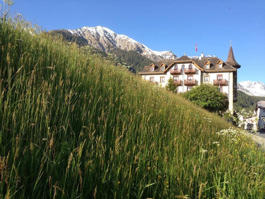 Hotel Schweizerhof Sta Maria Santa Maria Val Muestair Dış mekan fotoğraf